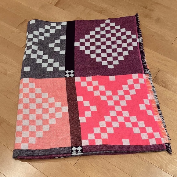 HAY Mega Knit Throw 145 x 220 cm - Picture 7 of 8